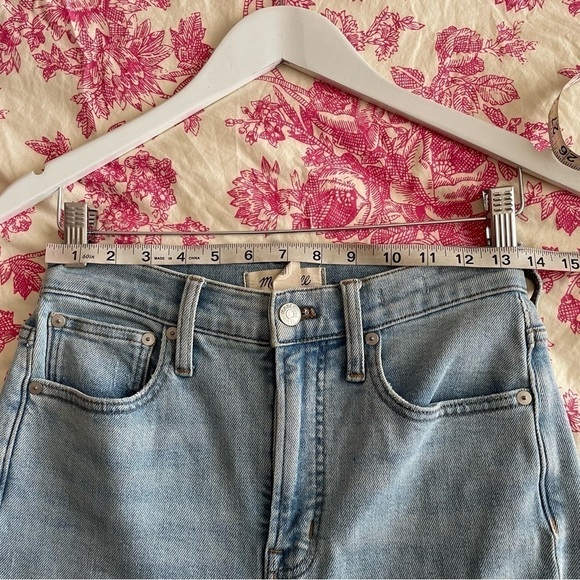 Madewell The Perfect Vintage Jean in Coffey Wash: Worn-In Edition MC492 - Picture 12 of 14